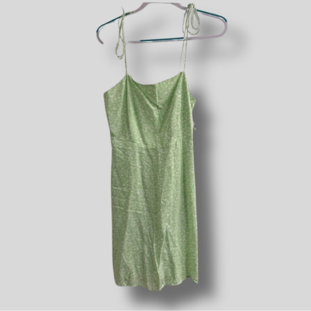 NWT Old Navy Light Green Floral Summer Dress